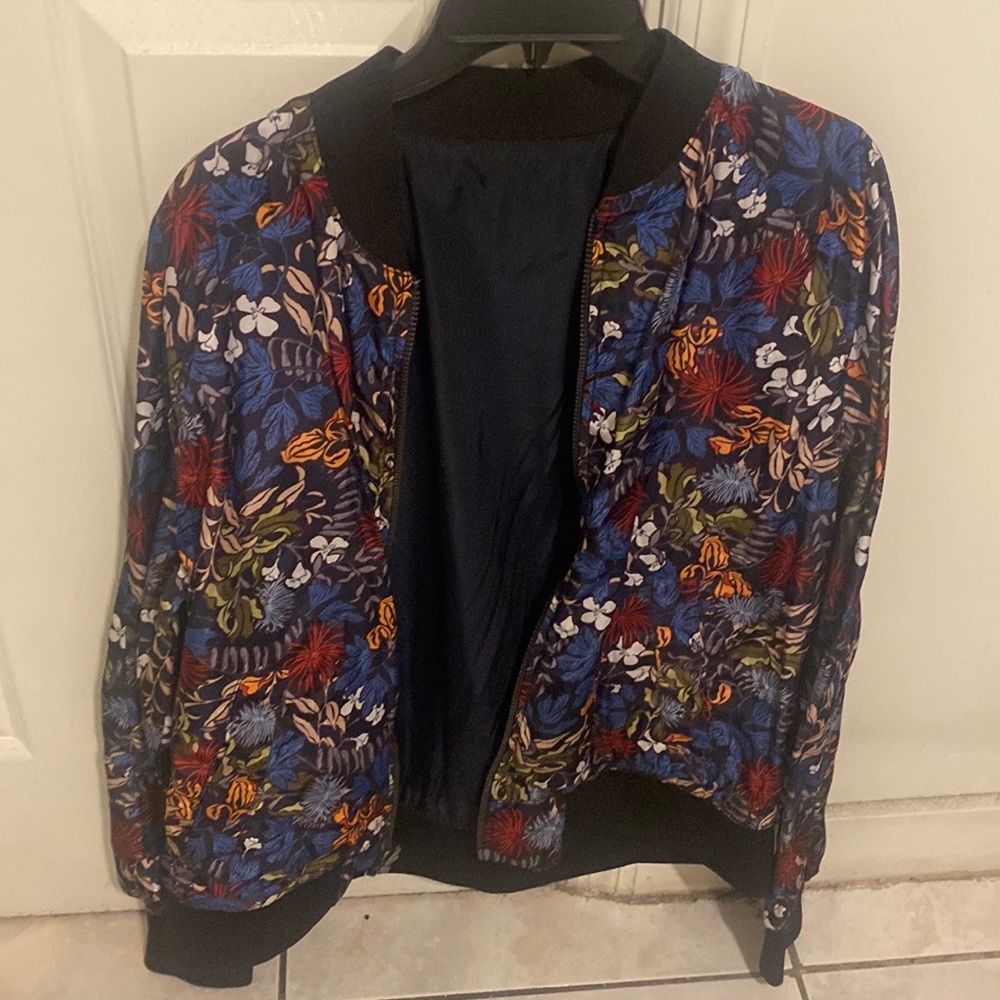 Stylish H&M Floral zip up Jacket